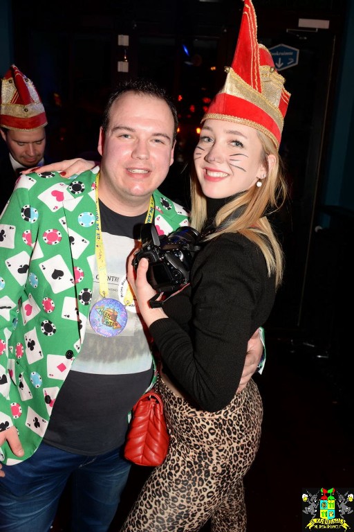 ../Images/Carnavals maandagavond in VdG 283.jpg